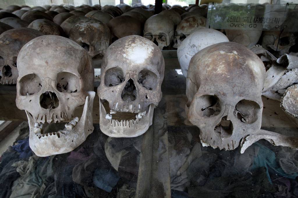 Caveira estimula consumismo