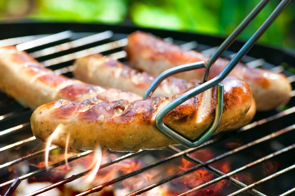 Cientistas estão desenvolvendo uma linguiça que previne o câncer