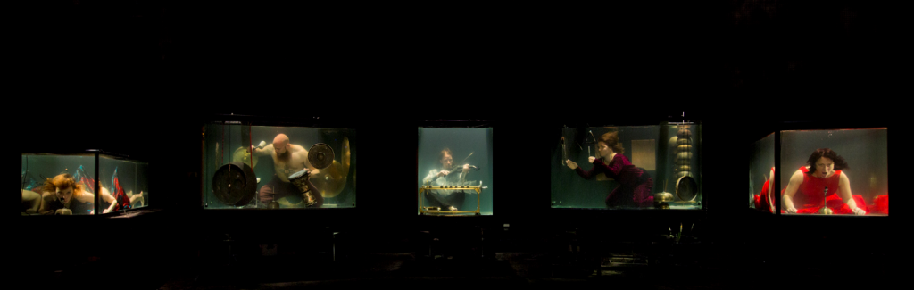 A banda que toca embaixo d’água