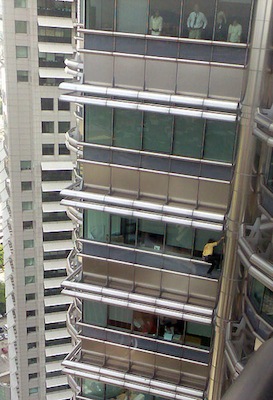 BUILDERING <BR> BUILDERING <BR>