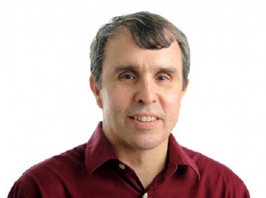 Eles criaram t&eacute;cnicas que desenvolveram a capacidade de microsc&oacute;pios, permitindo observar mol&eacute;culas dentro de c&eacute;lulas vivas.