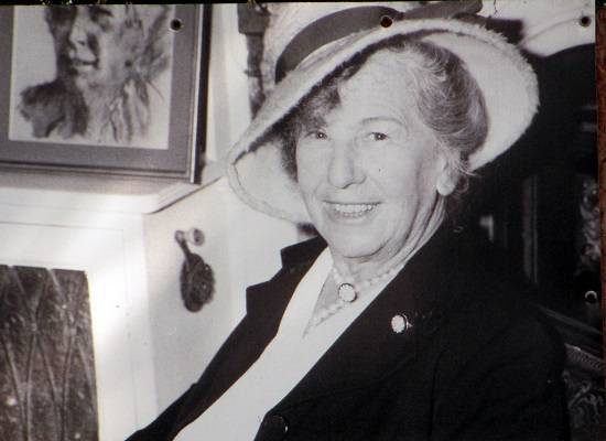 A exploradora e escritora brit&acirc;nica Freya Stark morreu aos 101 anos, em 1993. Durante mais de um s&eacute;culo de vida, ela n&atilde;o abriu m&atilde;o da aventura: viajou pelo Oriente M&eacute;dio, pelo Afeganist&atilde;o e desbravou as maravilhas do Ir&atilde;.