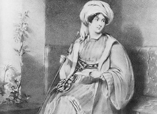 Gr&eacute;cia, Turquia, Fran&ccedil;a, Alemanha, Egito e Israel (entre outros pa&iacute;ses) entraram no roteiro de Lady Stanhope, que largou a nobreza brit&acirc;nica para explorar o mundo.  Em 1815 ela realizou uma escava&ccedil;&atilde;o em Israel, considerada o primeiro trabalho de arqueologia na Terra Santa.