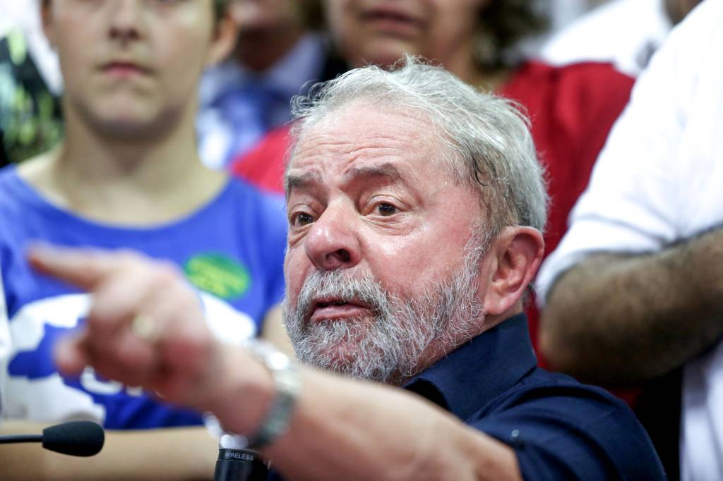 Presidentes presos – ou “conduzidos coercivamente”