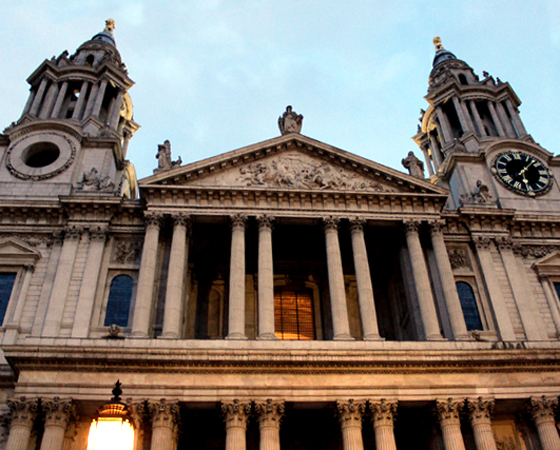 St. Pauls Cathedral: No local foram filmadas cenas do filme Sherlock Holmes.