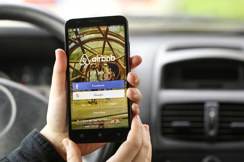 Airbnb expande serviço e traz experiências completas de viagens