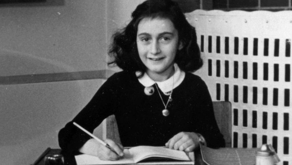 Anne Frank foi encontrada por acaso pelos nazistas, diz estudo