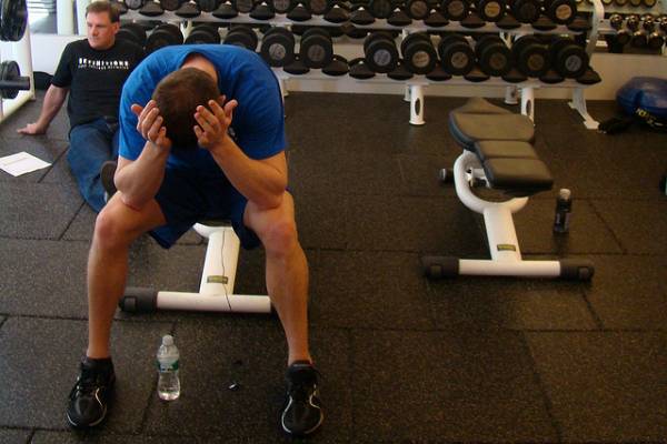 Fazer 10 minutos de exercícios faz tão bem quanto passar horas na academia