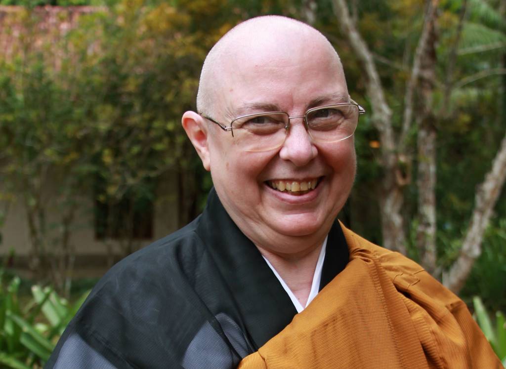 “Meditação não é relaxamento”: entrevista com a monja Isshin