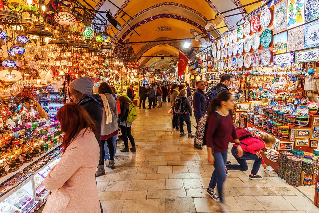 Qual é o lugar mais visitado por ano no mundo? E no Brasil?