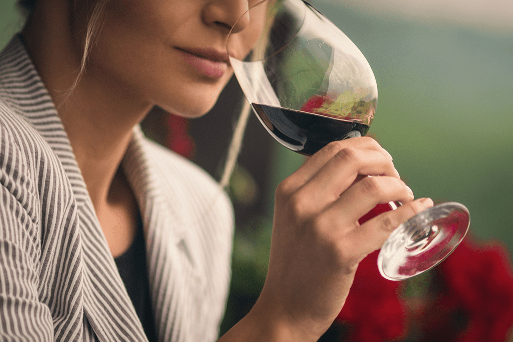 Beber vários dias por semana pode proteger você contra diabetes