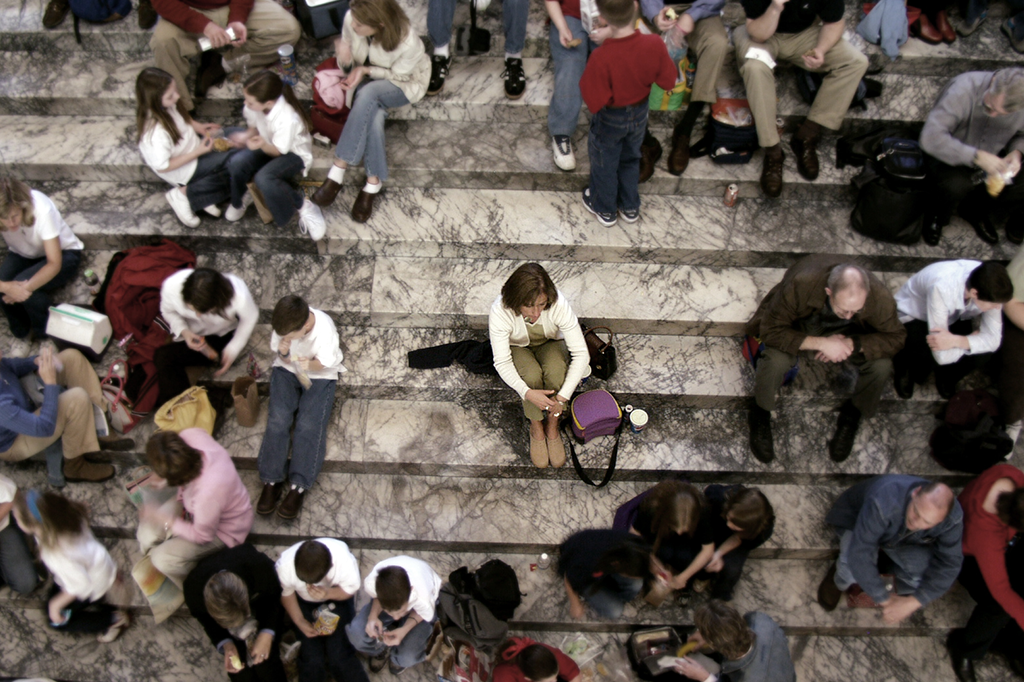 Acha que tem poucos amigos? Você não é o único