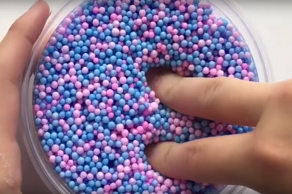 Vídeos ASMR: a maior moda do YouTube que você ainda não conhece