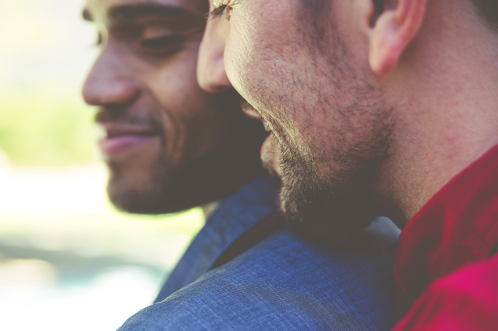 Internet aumenta número de casamentos entre etnias