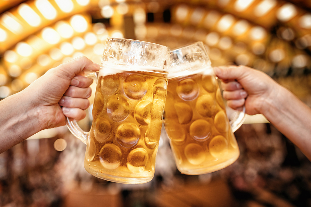 Tá com dor? Cerveja alivia mais do que analgésicos