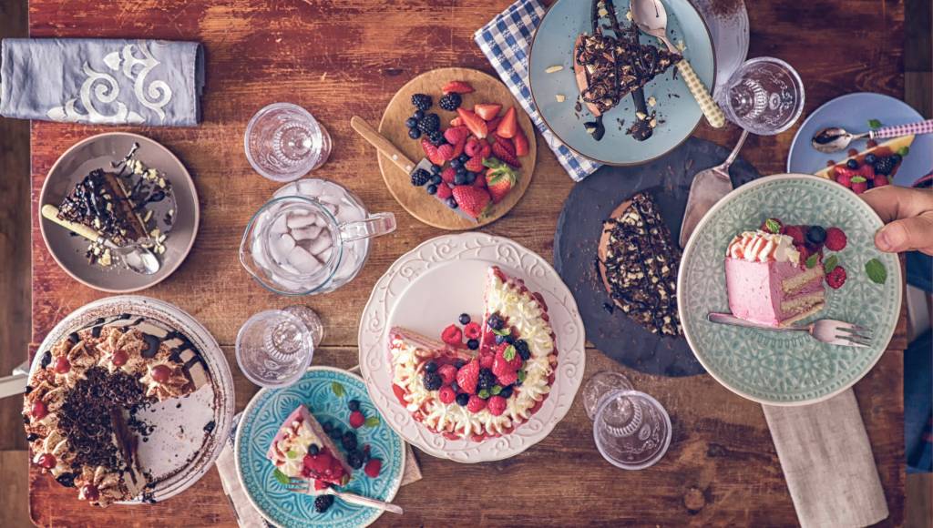 Se empanturrar de doce realmente te deixa lesado