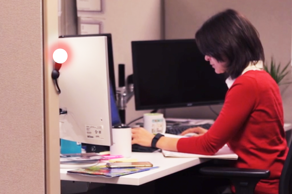 Lâmpada detecta se você está concentrado – e impede colegas de te interromper