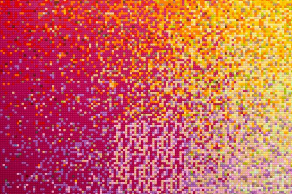 Artista cria quadros com código secreto para US$ 10,000 em criptomoedas