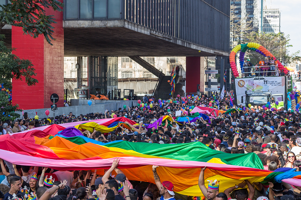 Homofobia está relacionada a problemas de cognição