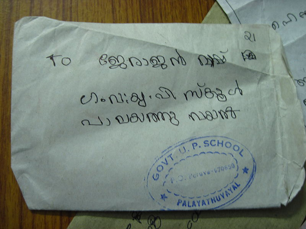 Para onde vão os objetos que se extraviam no correio?