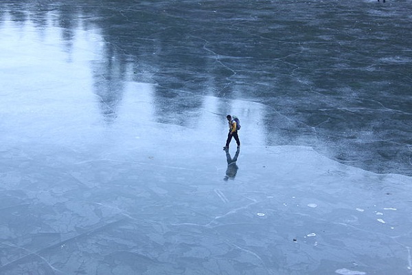 Frozen_Lake_-_Kosovo