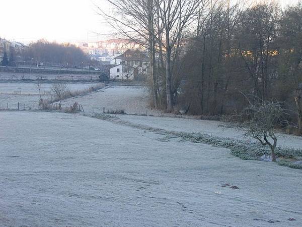 Qual a diferença entre neve e geada?
