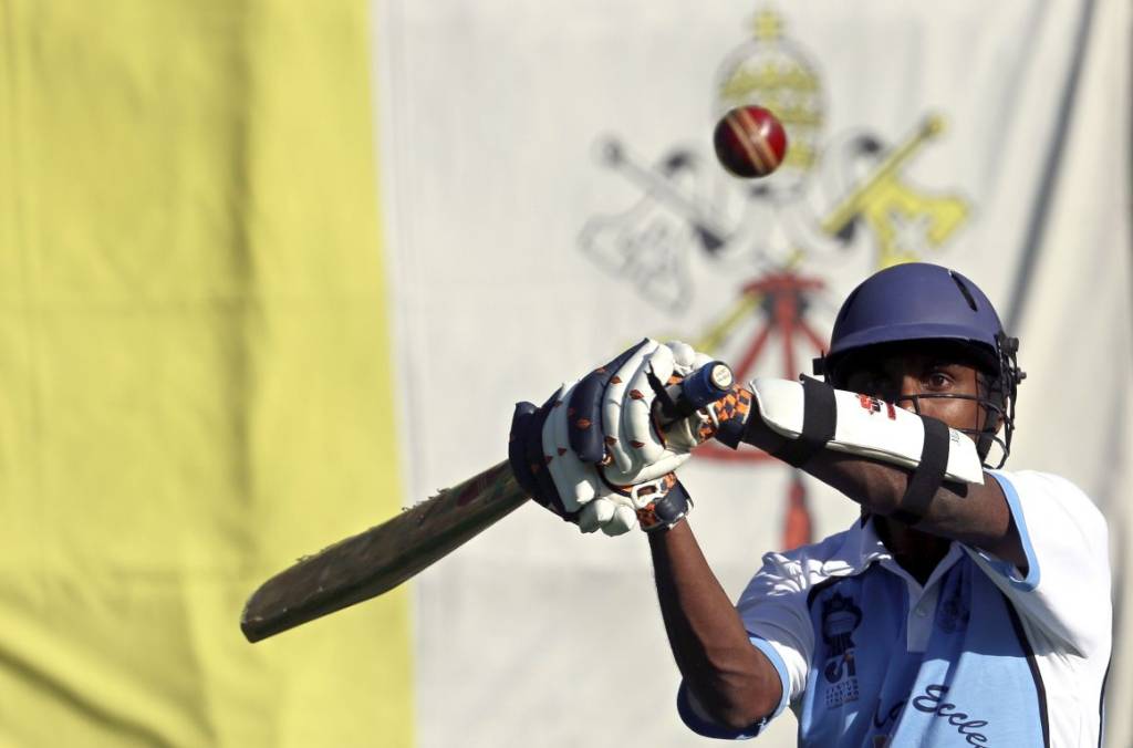 Como se joga críquete?