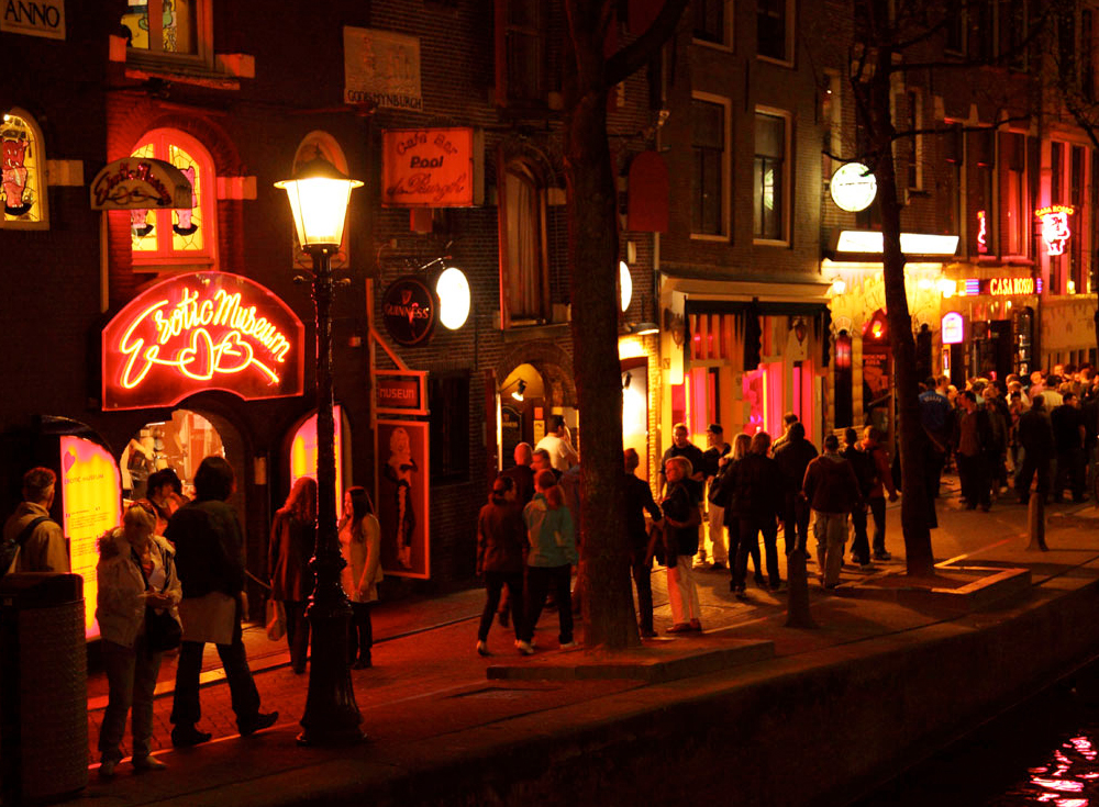 Como é o Distrito da Luz Vermelha, em Amsterdã?