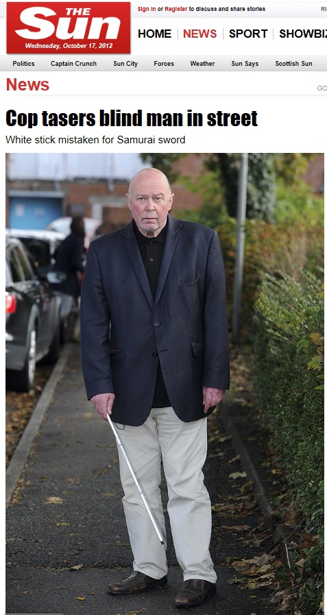 Policial confunde bengala de cego com espada samurai e usa arma de choque elétrico