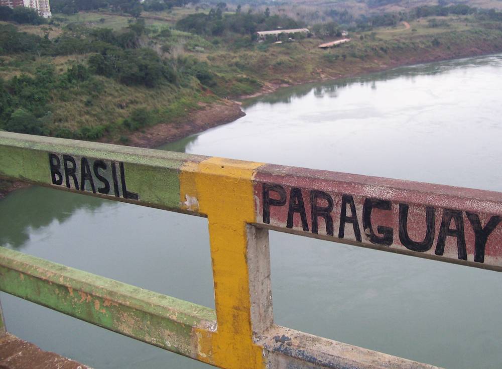 Como é dividida uma fronteira?