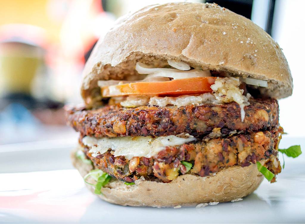 Por que se usa tanta soja na culinária vegetariana?