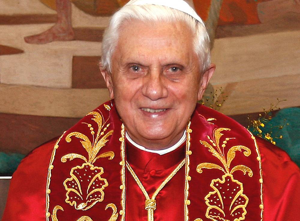 Teoria da conspiração: por que o papa Bento 16 renunciou?