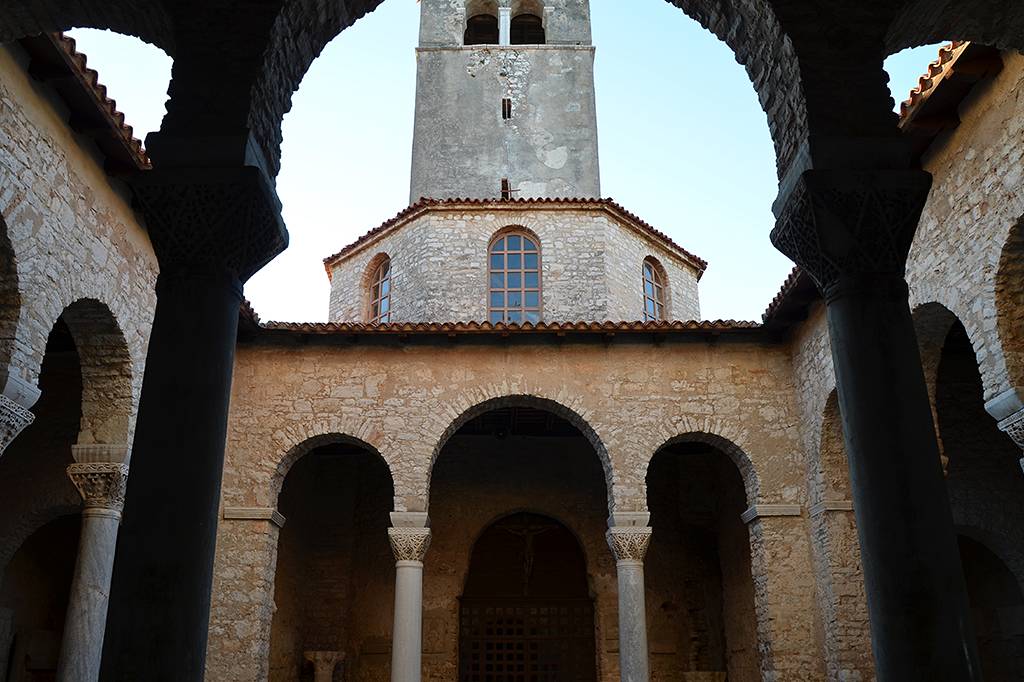 A Bas&iacute;lica Eufrasiana em Porec, na Cro&aacute;cia