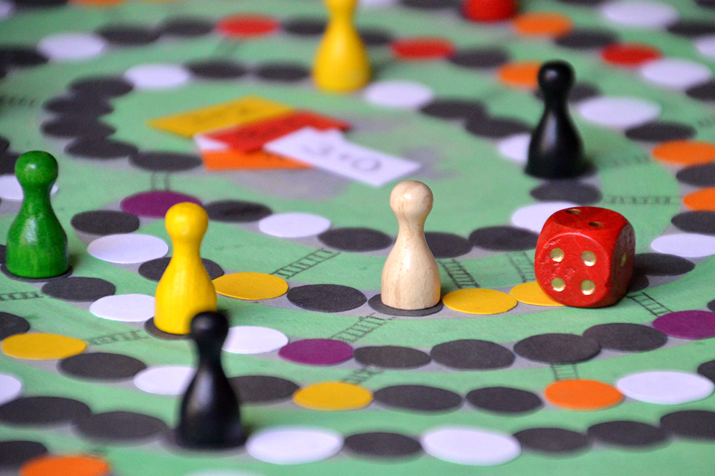 8 dicas para fazer seu próprio jogo de tabuleiro