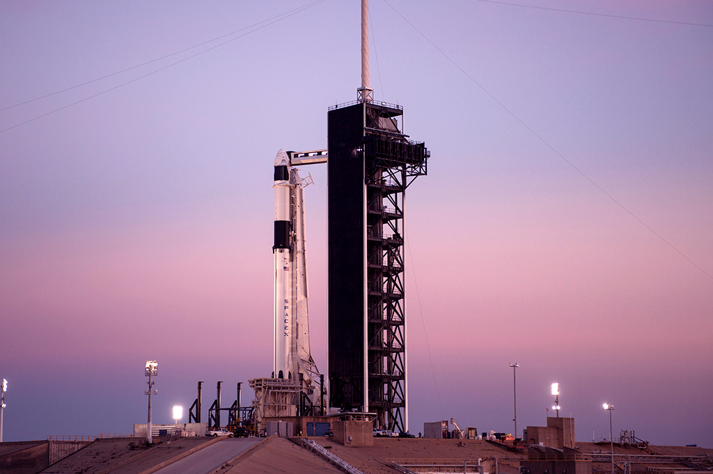 Cápsula da SpaceX está pronta para levar astronautas da Nasa ao espaço