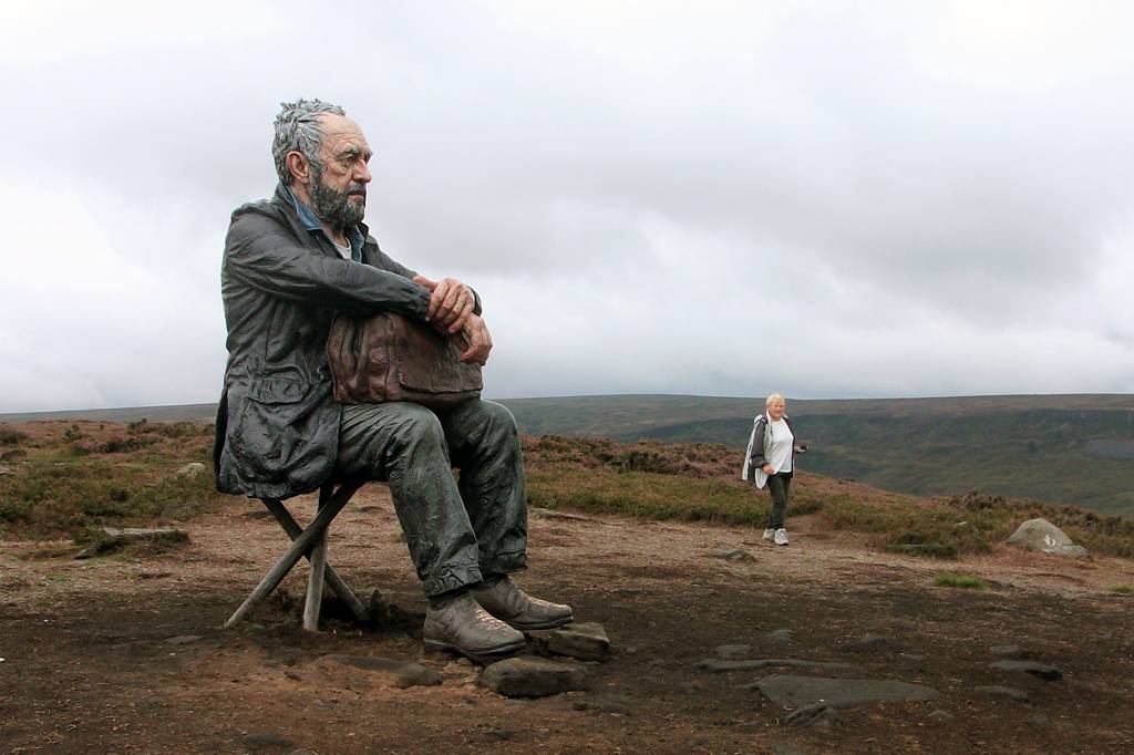 Estátua no Reino Unido foi removida por ser “popular demais”
