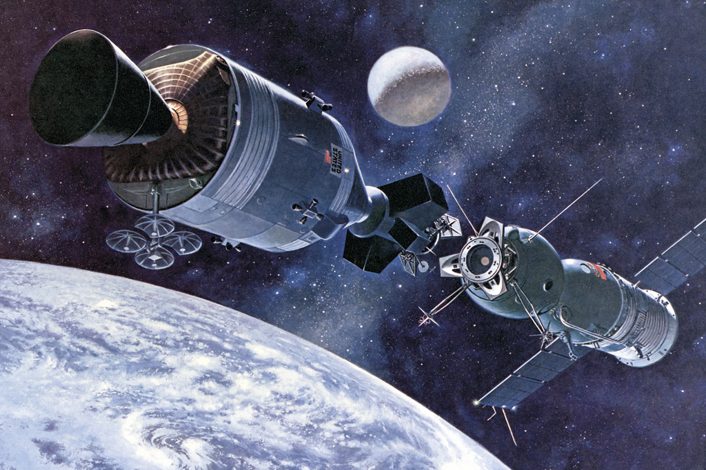 SI_ApolloSoyuz_2