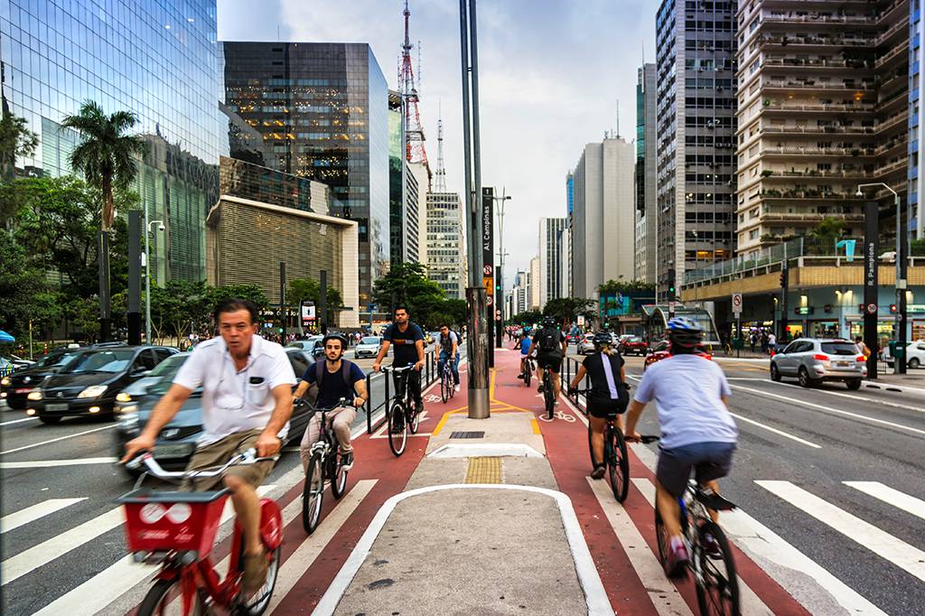 Ir ao trabalho de bicicleta aumenta a produtividade, aponta estudo