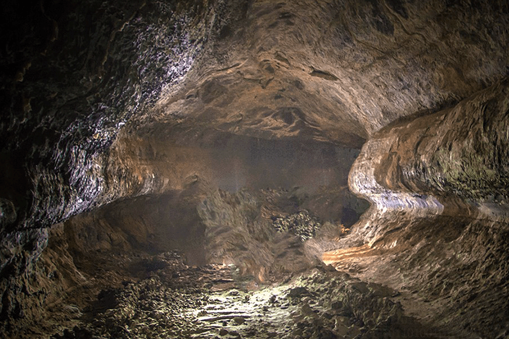 Por que agências espaciais querem explorar cavernas subterrâneas na Lua
