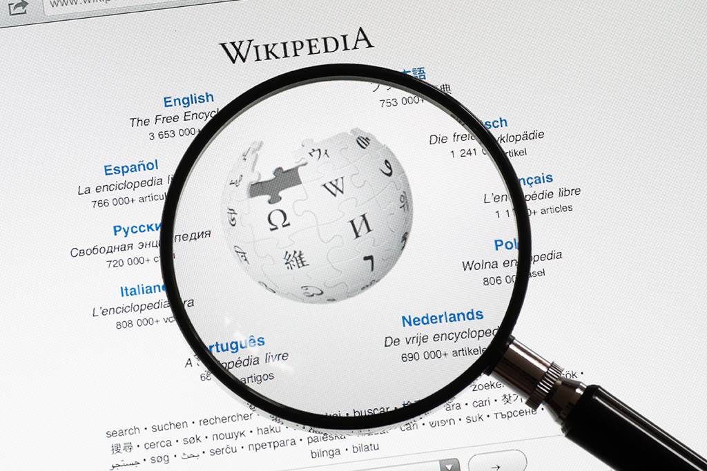 O que são os “artigos vitais” da Wikipédia?