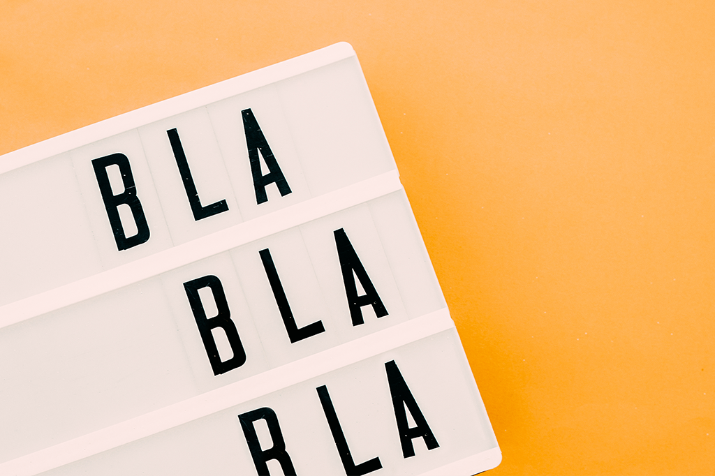 Existe alguma palavra em português que não vem de outra língua?