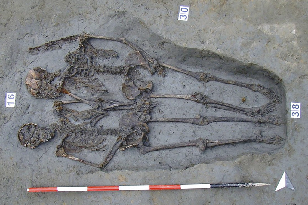 Os esqueletos “Amantes de Modena” eram dois homens, diz estudo