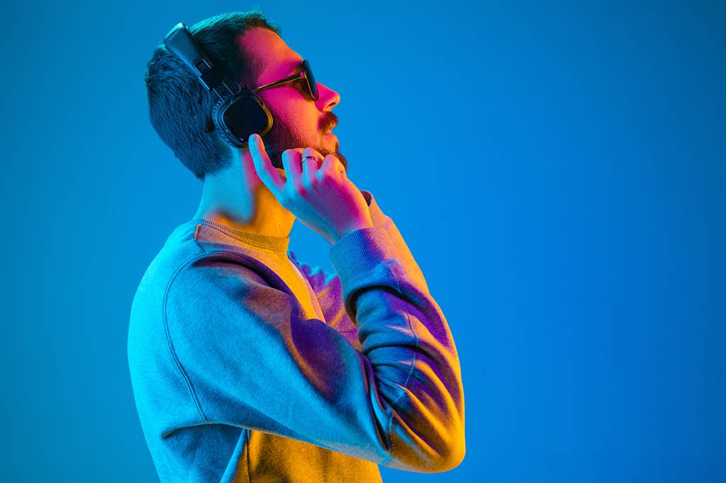 Seu cérebro leva 0,1 segundo para reconhecer uma música que você gosta