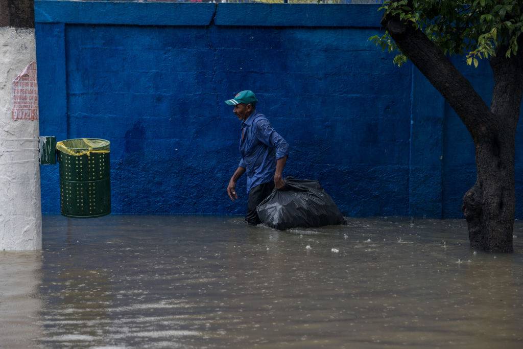 É possível evitar enchentes nas grandes cidades?