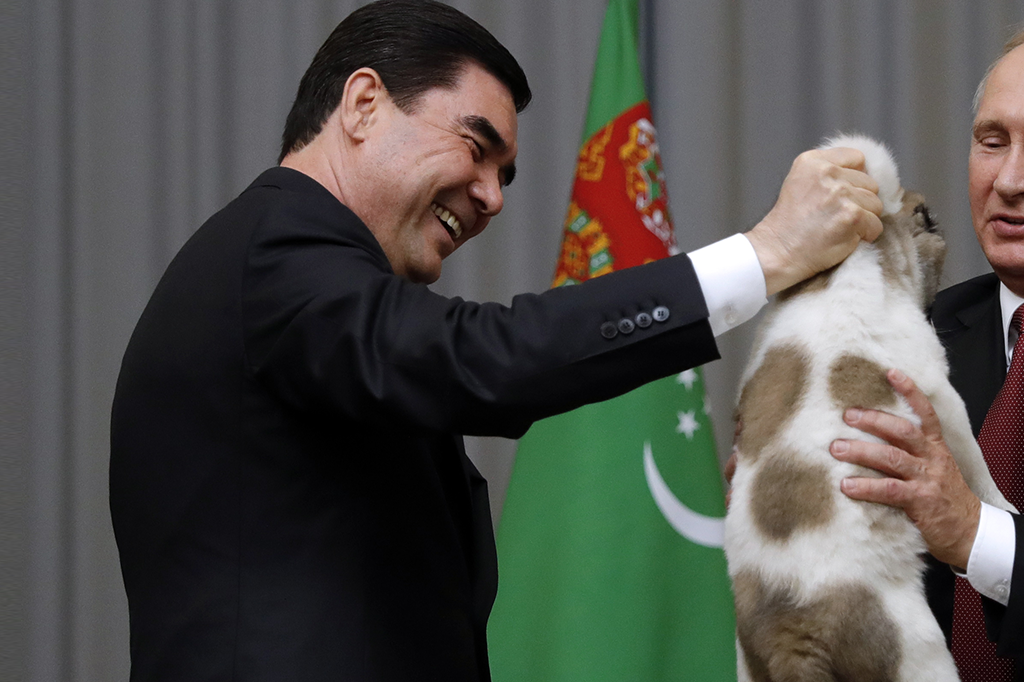 Ditador do Turcomenistão proíbe uso da palavra “coronavírus”