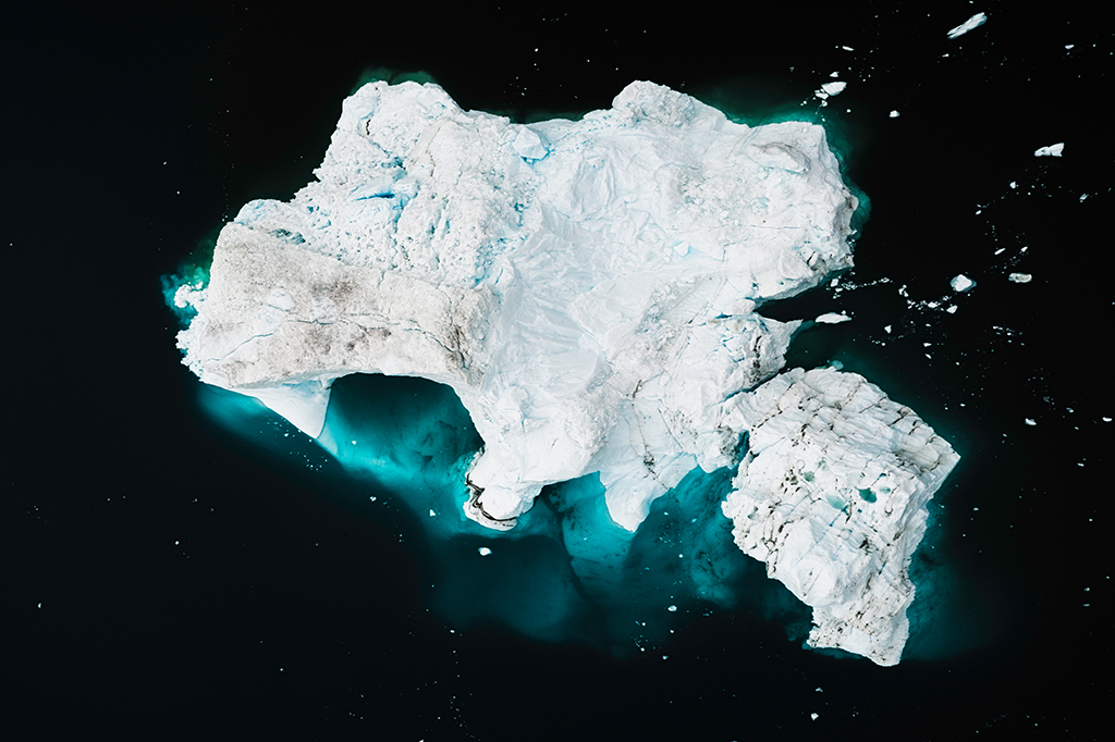 Derretimento das geleiras na Groenlândia atingiu ponto sem retorno, diz estudo
