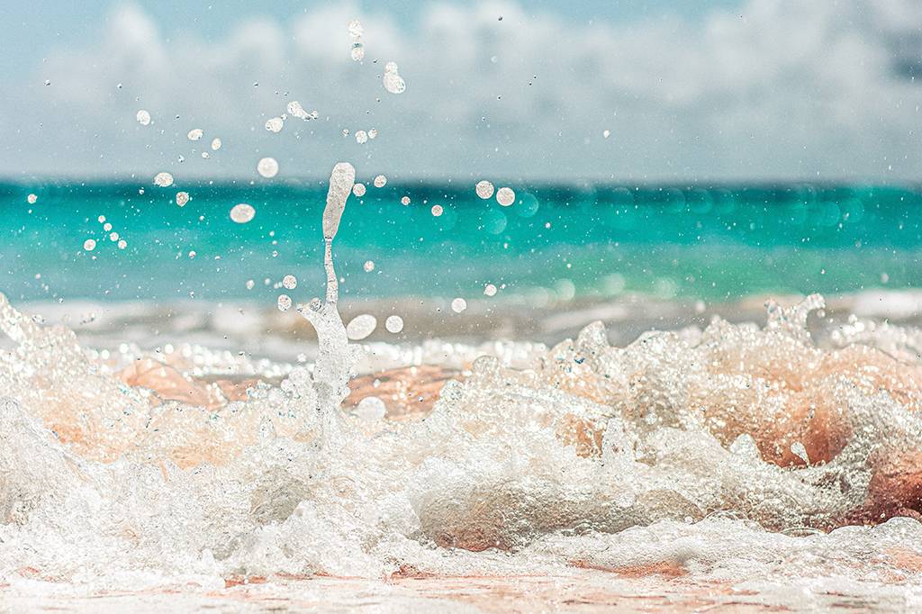 A água do mar fica mais ou menos salgada com o tempo?