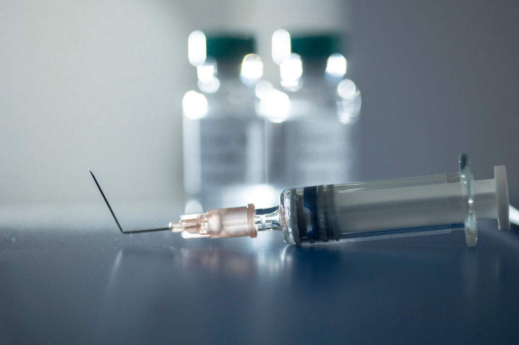 Mentes contaminadas: 18% dos americanos não pretendem se vacinar