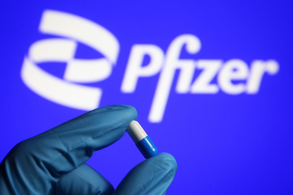 Antiviral da Pfizer reduz em 26% o risco de ter Covid longa, aponta estudo