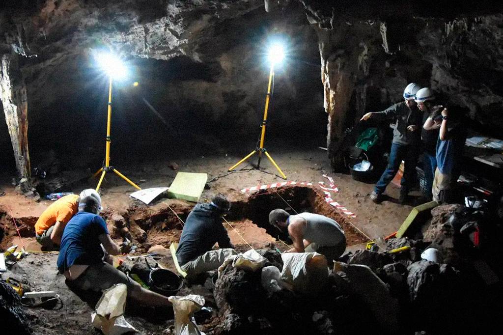 Caverna espanhola era estúdio de arte há mais de 58 mil anos